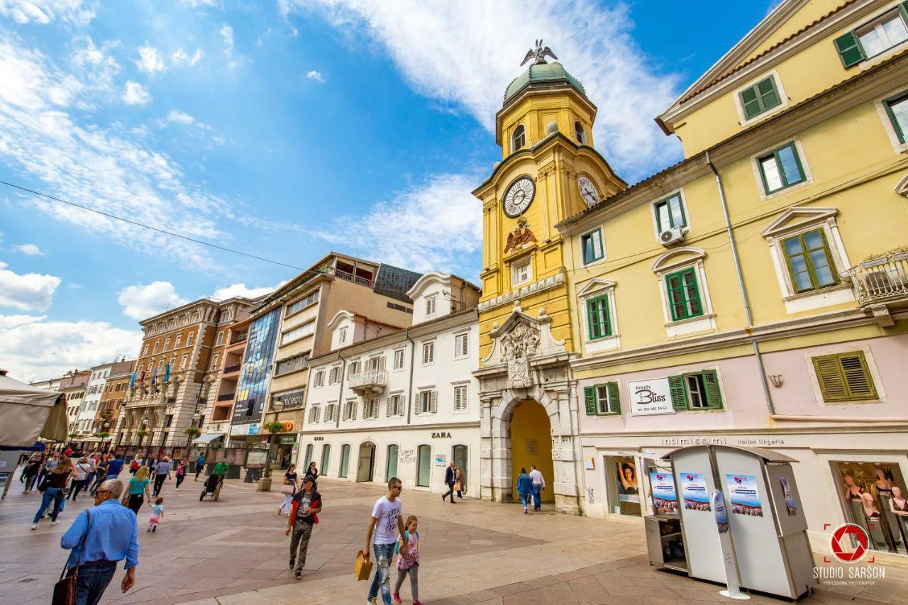 Apartman Deark Apartment Rijeka Ngoại thất bức ảnh