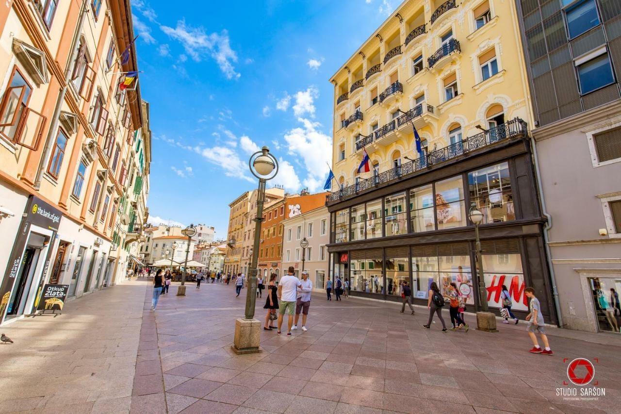 Apartman Deark Apartment Rijeka Ngoại thất bức ảnh