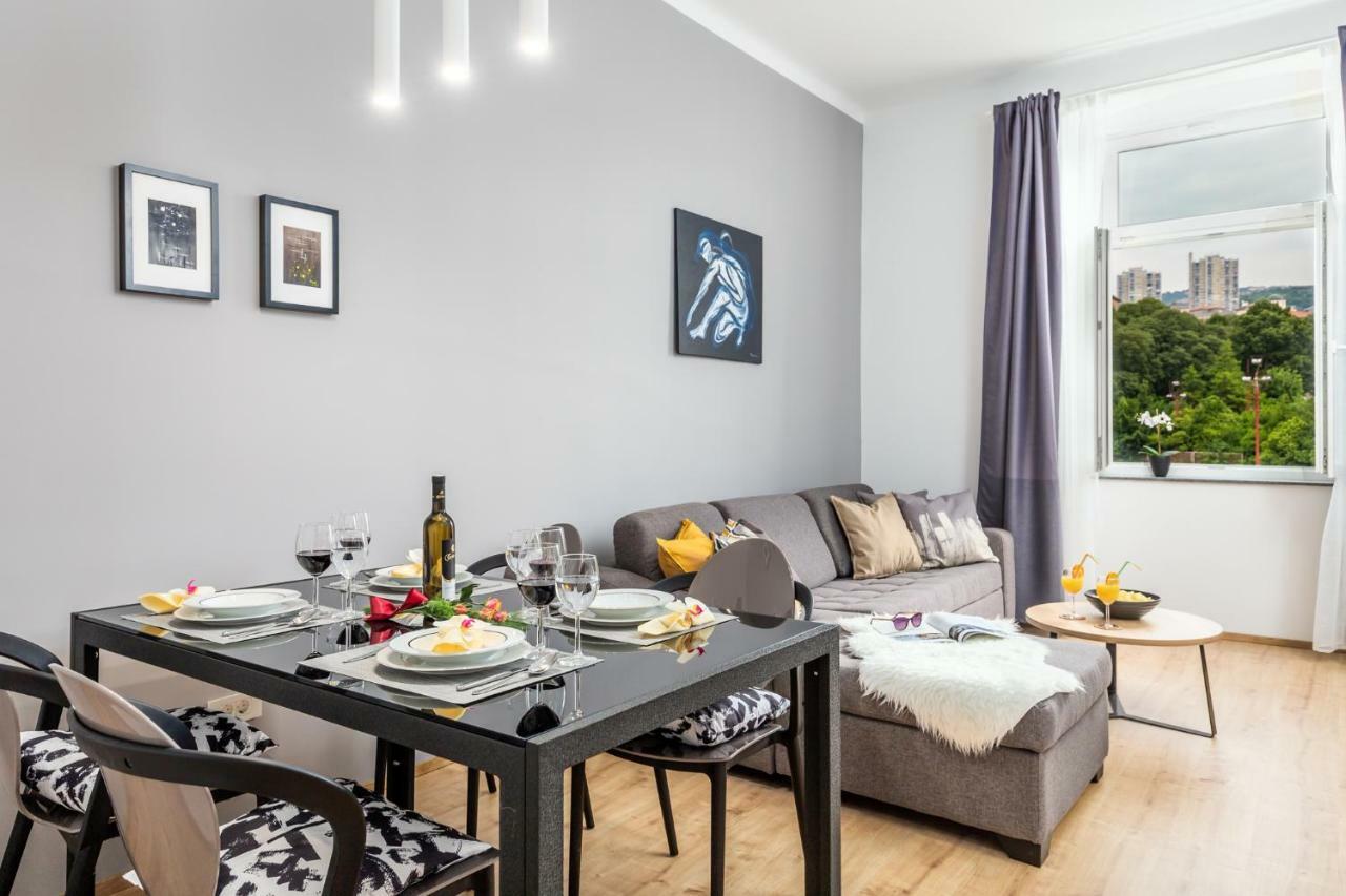 Apartman Deark Apartment Rijeka Ngoại thất bức ảnh